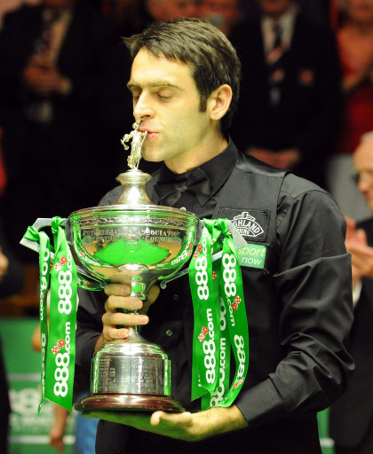 贝尔纳尔在 贝尔纳尔在