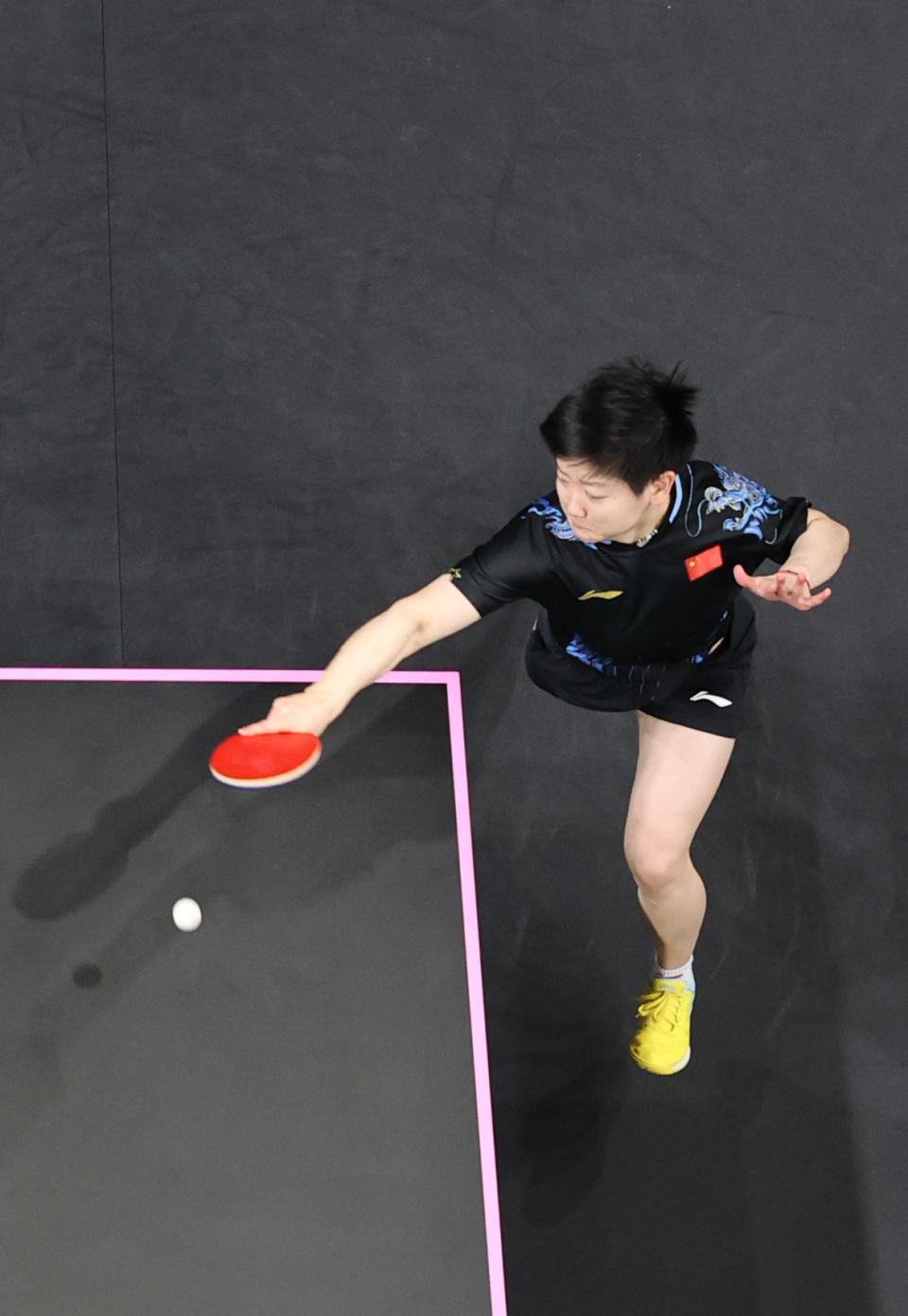 较强的个人 较强的个人