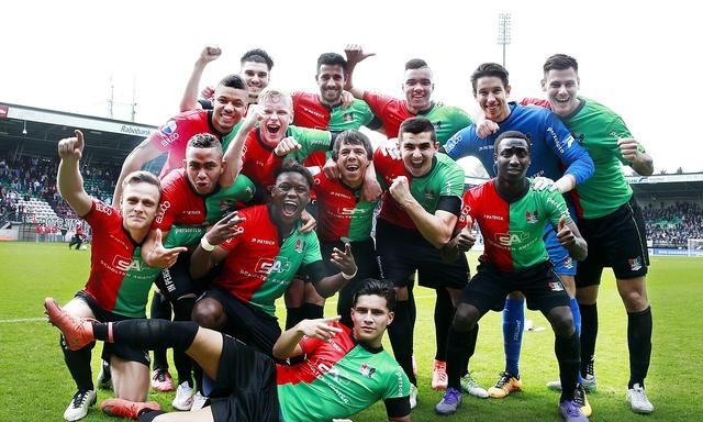 攻防转换中 攻防转换中