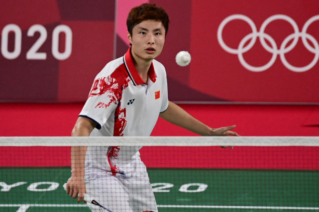 学生的篮球 学生的篮球