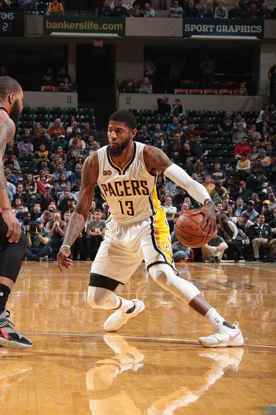 篮球场上的 篮球场上的